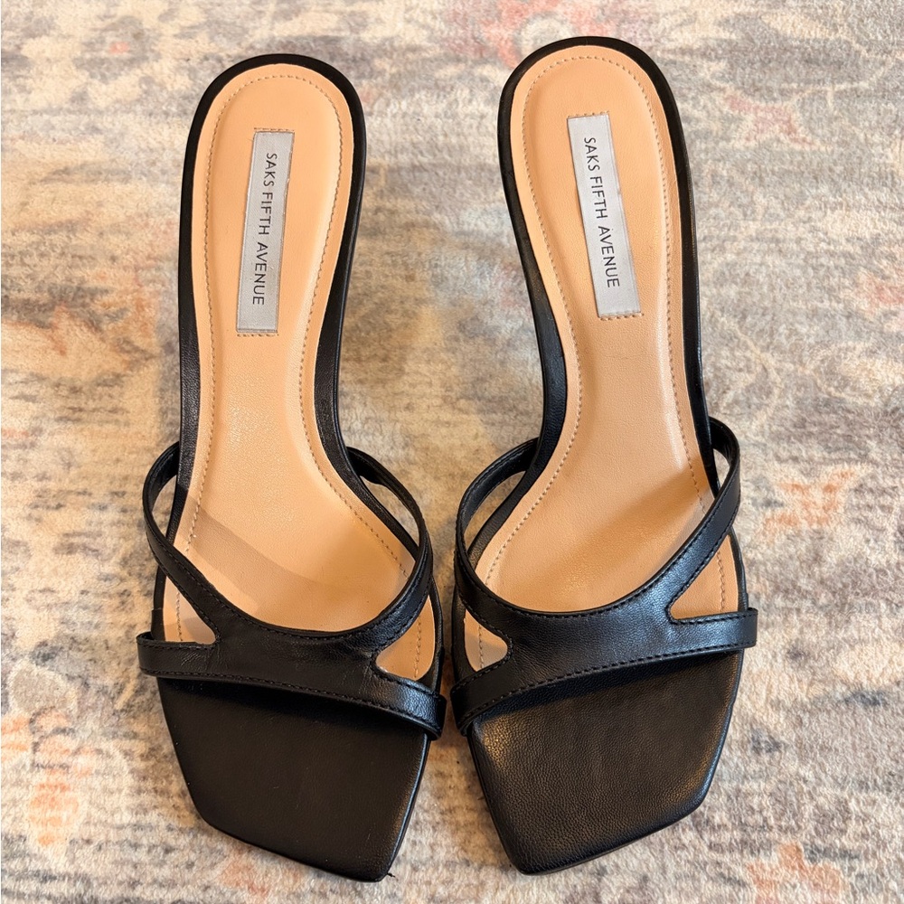 Black leather kitten heel sandal size 6